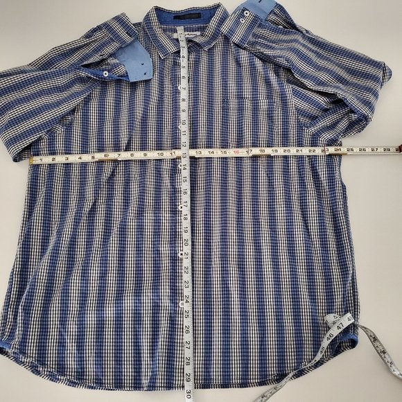 TOMMY BAHAMA MEN’S BUTTON DOWN BUTTON FRONT - Picture 4 of 6